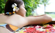 Tắm hoa, một phương pháp chữa bệnh độc đáo
